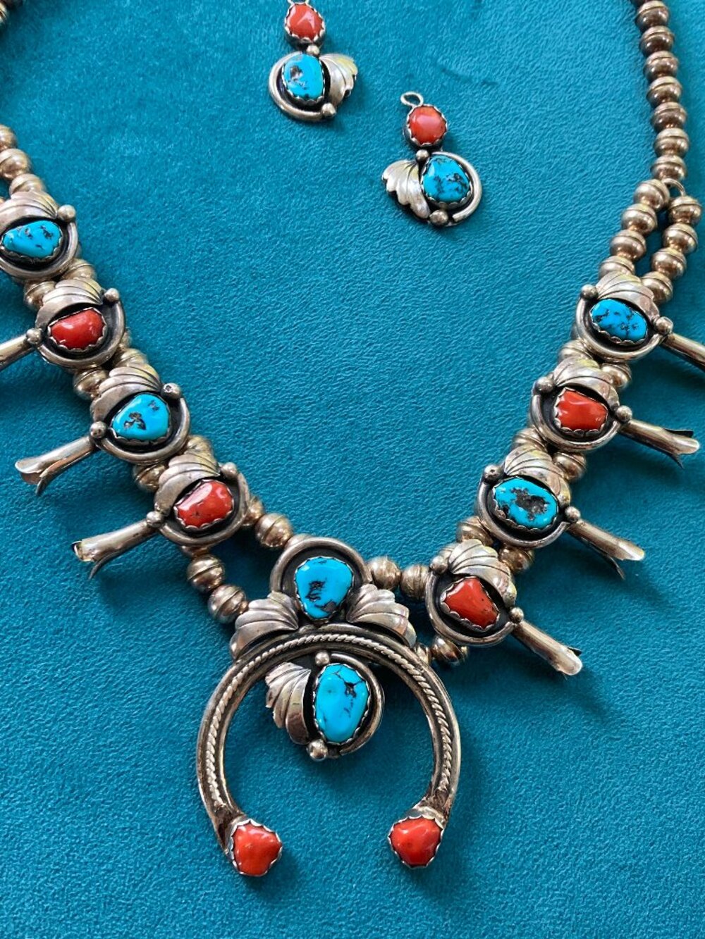 Vintage Navajo Sterling Silver Turquoise Coral Squash Blossom Necklace SIGNED - Picture 3 of 8